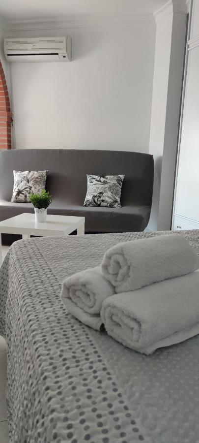 Estudio Torrox Playa- Vistas Al Mar Y Piscina Zewnętrze zdjęcie